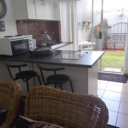 Grace Apartment Pretoria-Noord Exterior foto