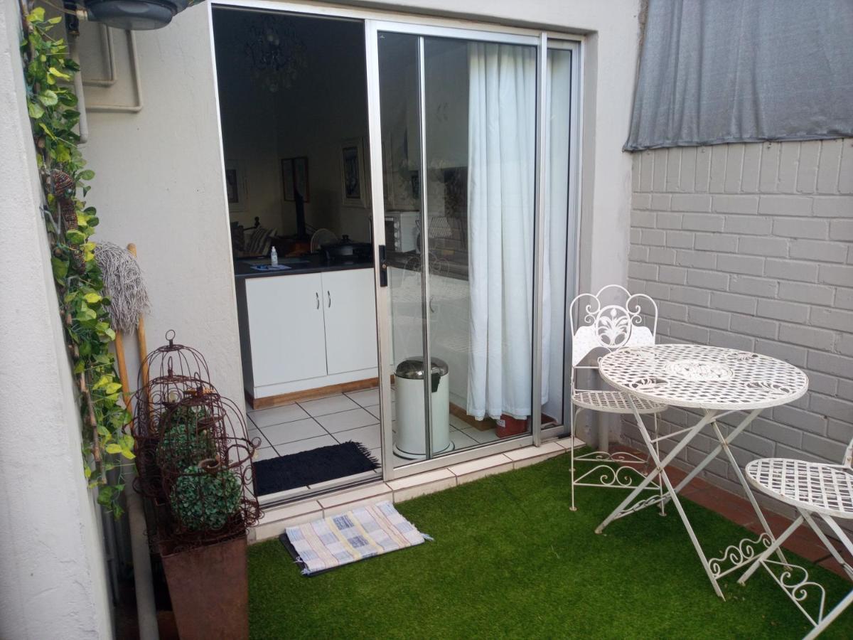 Grace Apartment Pretoria-Noord Exterior foto