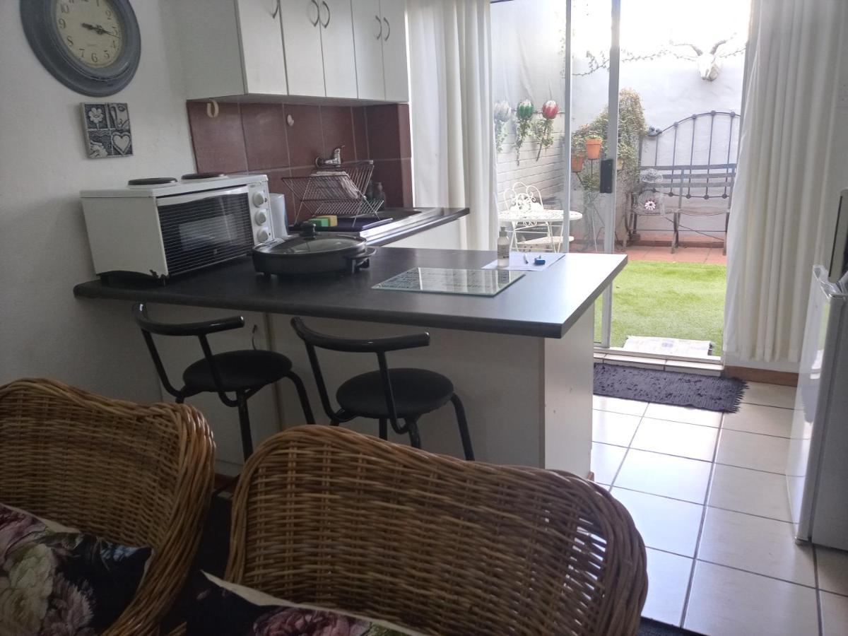 Grace Apartment Pretoria-Noord Exterior foto